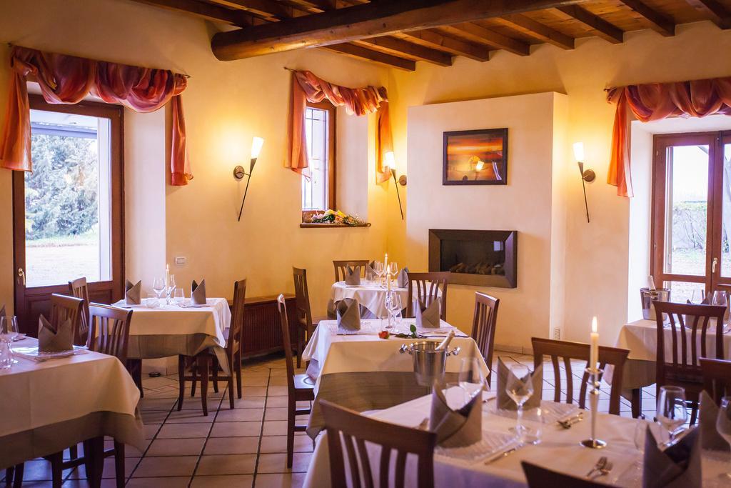 Hotel Alla Corte Dei Bicchi Cavriana Extérieur photo