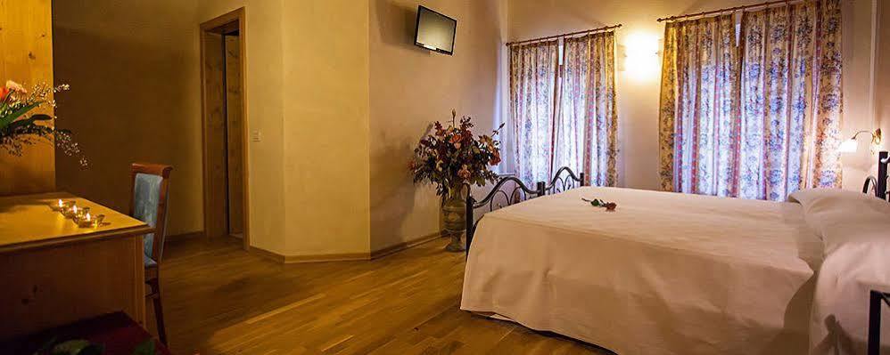 Hotel Alla Corte Dei Bicchi Cavriana Extérieur photo