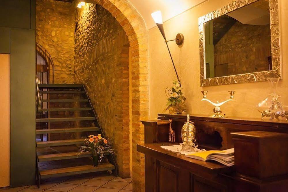 Hotel Alla Corte Dei Bicchi Cavriana Extérieur photo